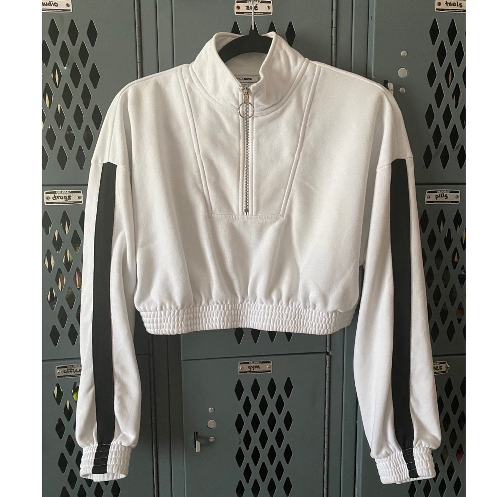 Cropped sports pull over sweater